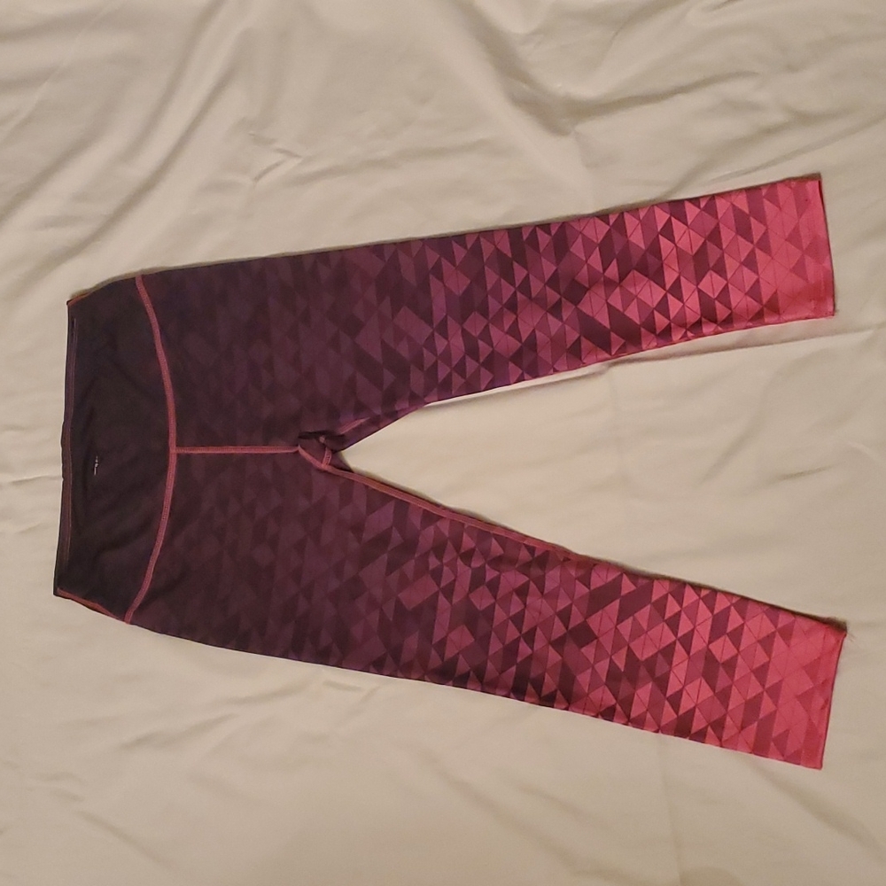 Women pink/black DODO regular Capri tights
